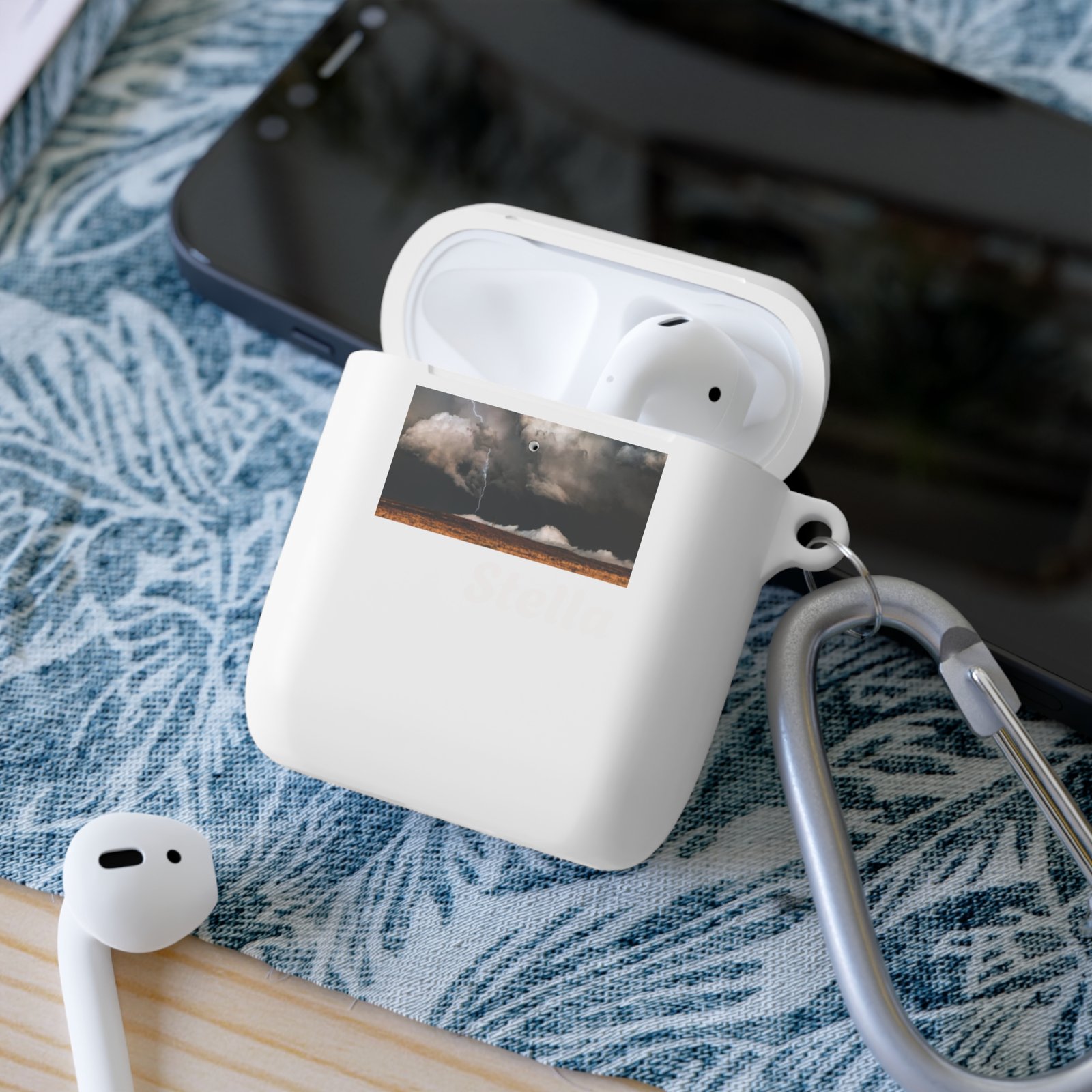 Cloudy Sky AirPods Pro Case Cover - Image 3